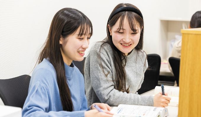 栄養学部の学生